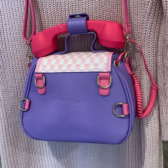 Retro Functional Telephone Purse - Picture 8 of 16